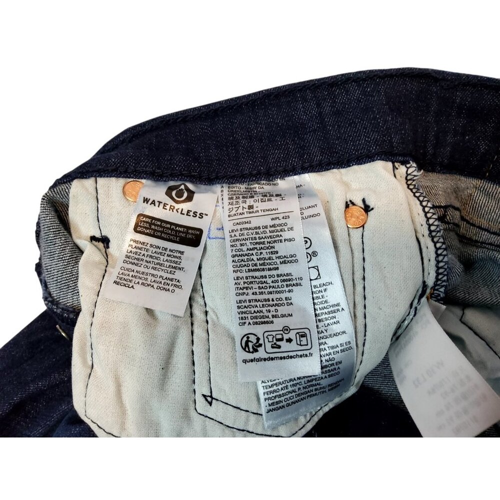 NEW Levis 501 Original Fit 30x32 100% Cotton Dark Wash Denim Jeans Black Button - Picture 7 of 11